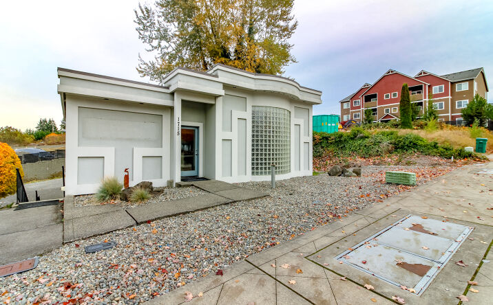 Pictures of Retail, Office property located at 1715 Meridian Ave E, Edgewood, WA 98371 for lease - image #1