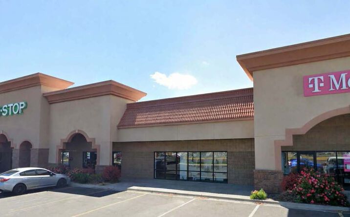 Pictures of Retail property located at 3196 S 25th E, Idaho Falls, ID 83404 for lease - image #1
