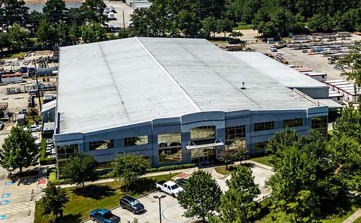 Pictures of Industrial property located at 3950 Interwood S Pkwy, Houston, TX 77032 for lease - image #1