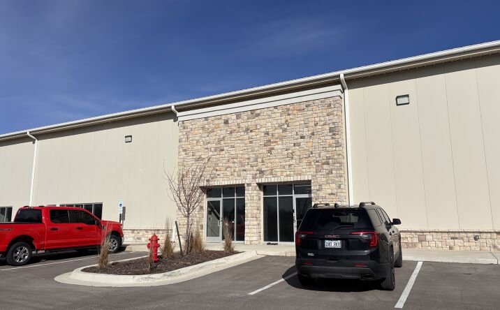 Pictures of Office property located at 18760 Johnson Drive, Shawnee, KS 66217 for lease - image #1