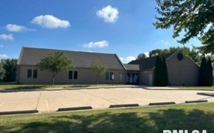 Pictures of Office property located at 6900 Preston Drive #C, Springfield, IL 62711 for lease - image #1