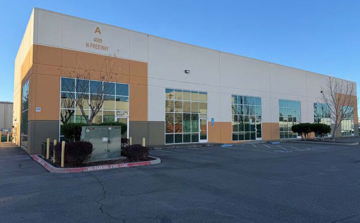Pictures of Retail, Industrial property located at 4009 N Freeway Blvd, Sacramento, CA 95834 for lease - image #1