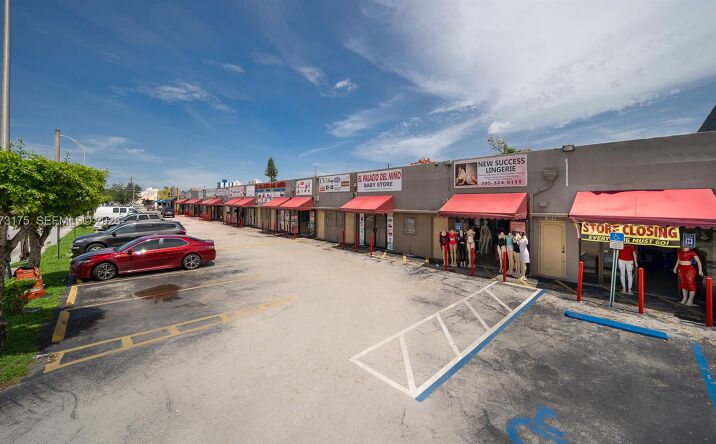 Pictures of Office, Retail, Restaurant property located at 1852 NW 20th St # 1852, Miami, FL 33142 for lease - image #1