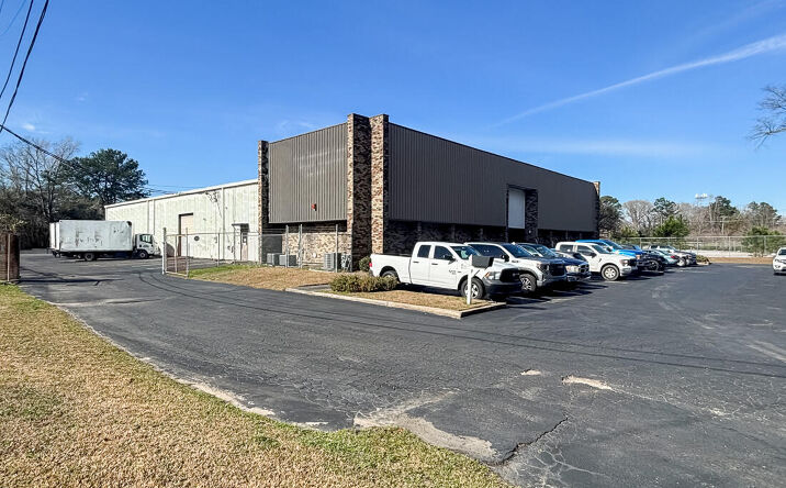 Pictures of Industrial property located at 6549 Fain Street, North Charleston, SC 29406 for lease - image #1