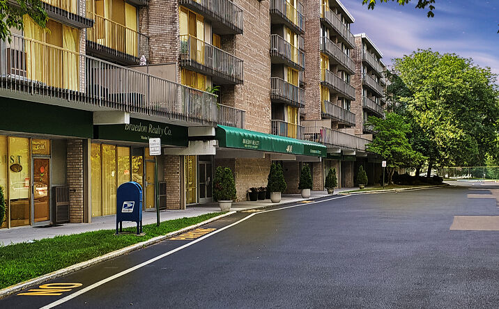 Pictures of Office property located at 401 Cooper Landing Rd, Cherry Hill Township, NJ 08002 for lease - image #1