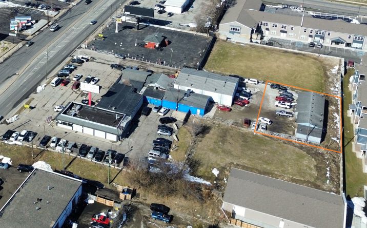 Pictures of Retail property located at 4533 N Keystone Ave, Indianapolis, IN 46205 for lease - image #1