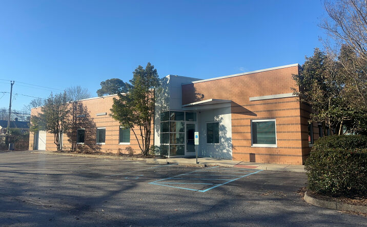 Pictures of Office property located at 5375 Henneman Dr, Norfolk, VA 23513 for lease - image #1