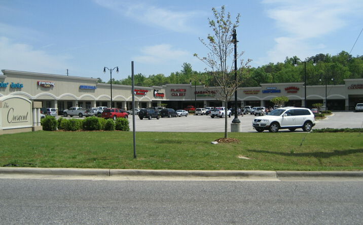 Pictures of Retail property located at 1483 Gadsden Hwy, Birmingham, AL 35235 for lease - image #1