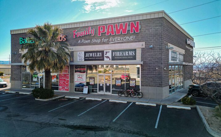 Pictures of Retail property located at 1055 W Red Cliffs Dr Ste D, Washington, UT 84780 for lease - image #1