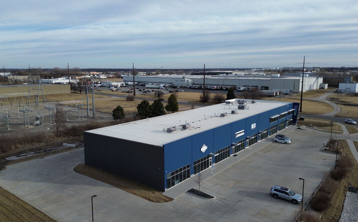 Pictures of Industrial property located at 1615 SE Cortina Dr, Ankeny, IA 50021 for lease - image #1