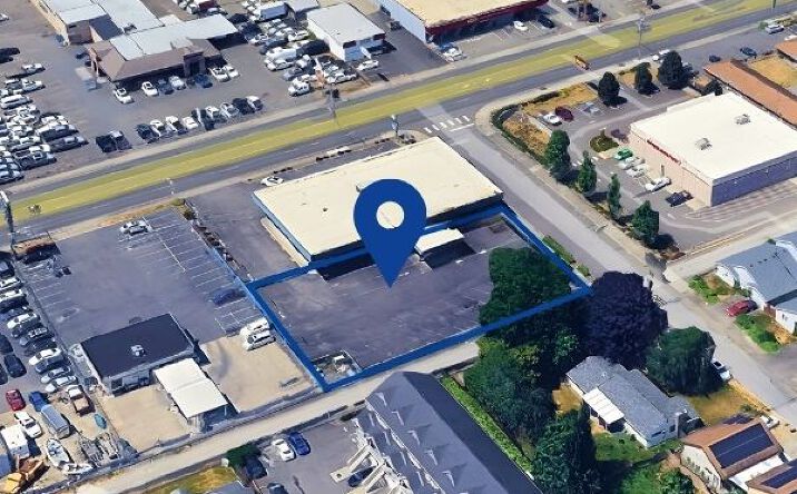 Pictures of Land property located at 2326 Auburn Wy N, Auburn, WA 98002 for lease - image #1