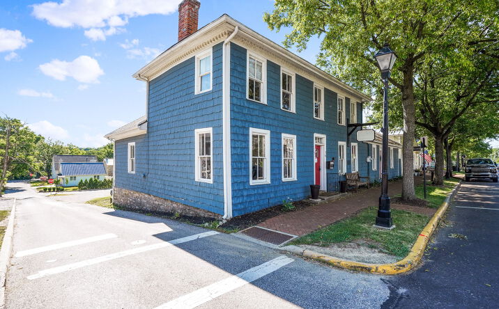 Pictures of Office property located at 76-78 S High St, Dublin, OH 43017 for lease - image #1