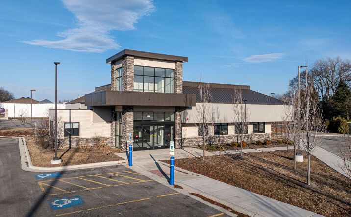 Pictures of Office, Retail property located at 1150 E Ogden Ave, Naperville, IL 60563 for lease - image #1