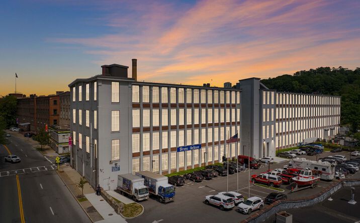 Pictures of Retail, Office, Industrial property located at 470 Nepperhan Avenue, Yonkers, NY 10701 for lease - image #1