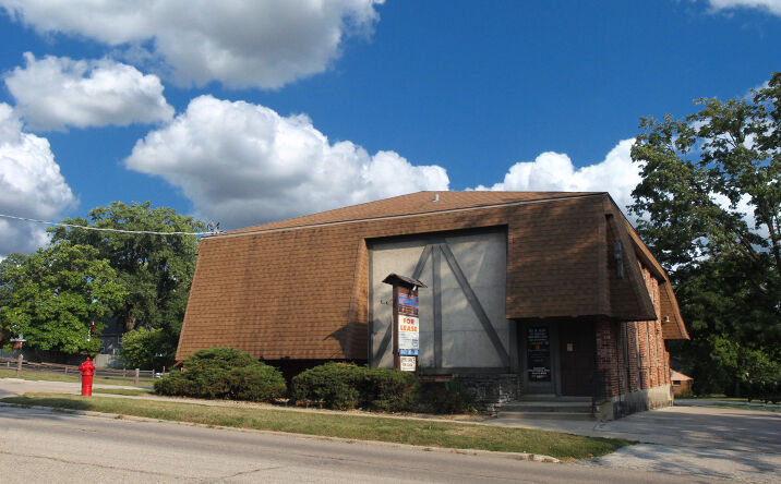 Pictures of Office property located at 83 W Main Street 202, Lake Zurich, IL 60047 for lease - image #1