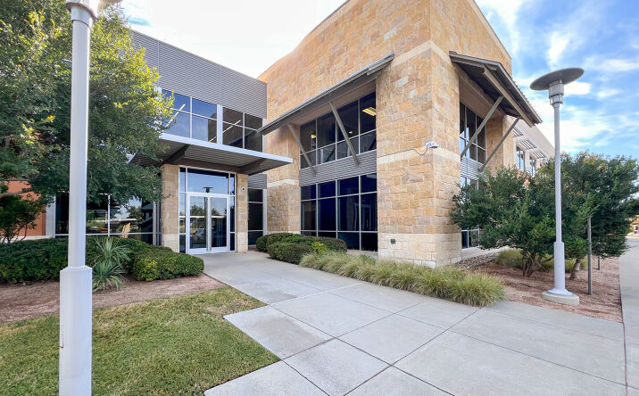 Pictures of Office property located at 6301 Holiday Hill Rd, Midland, TX 79707 for lease - image #1