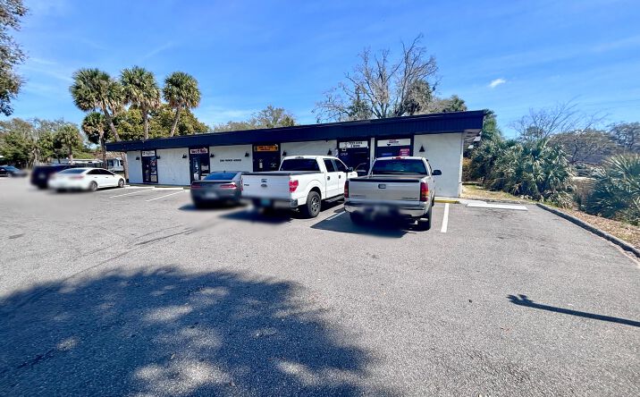 Pictures of Retail, Office, Restaurant property located at 2201 S French Ave, Sanford, FL 32771 for lease - image #1