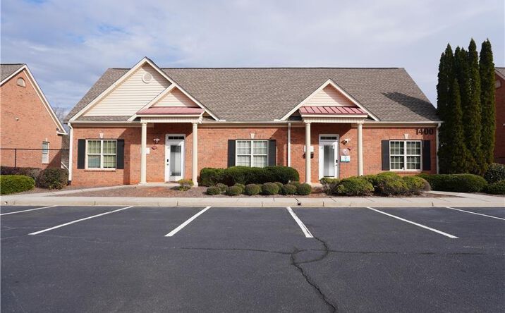 Pictures of Retail, Office property located at 4485 Tench Road Unit UN1420, Suwanee, GA 30024 for lease - image #1