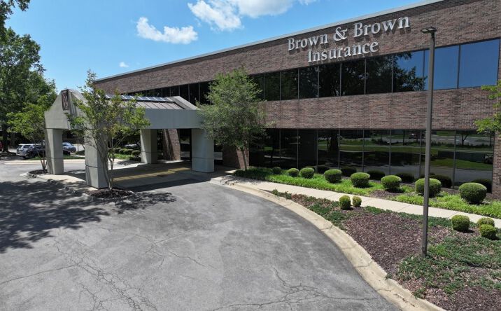 Pictures of Office property located at 2120 Riverfront Dr, Little Rock, AR 72202 for lease - image #1