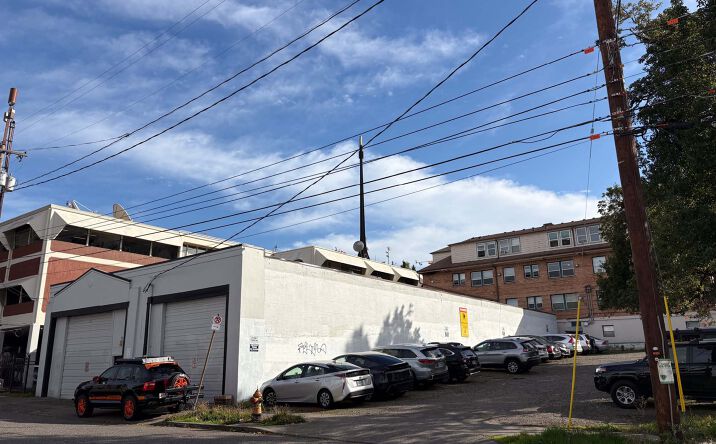 Pictures of Industrial property located at 1226 SW 16th Ave, Portland, OR 97205 for lease - image #1