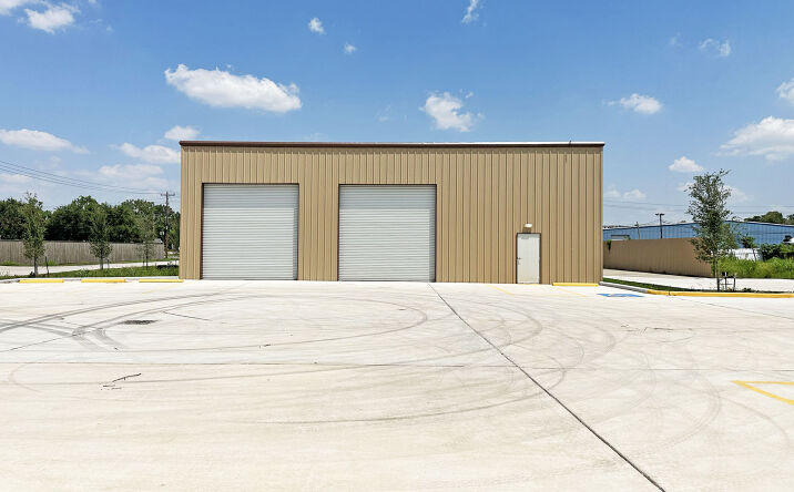 Pictures of Industrial property located at 14625 Minetta St, Houston, TX 77035 for lease - image #1