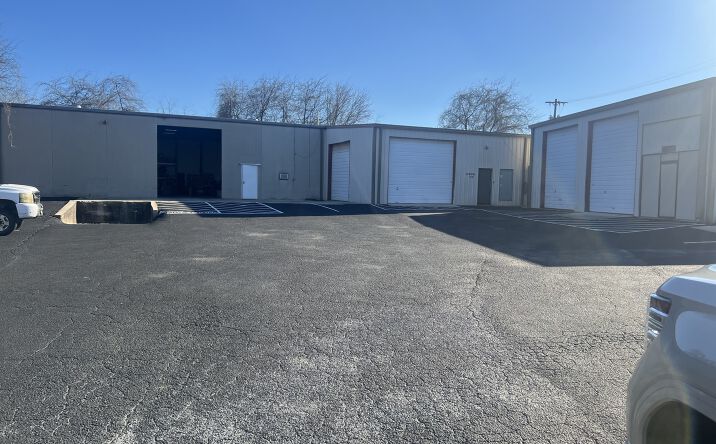 Pictures of Industrial property located at 140 Industrial Dr, Boerne, TX 78006 for lease - image #1