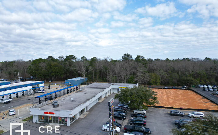 Pictures of Retail property located at 1088 Industrial Pkwy, Saraland, AL 36571 for lease - image #1