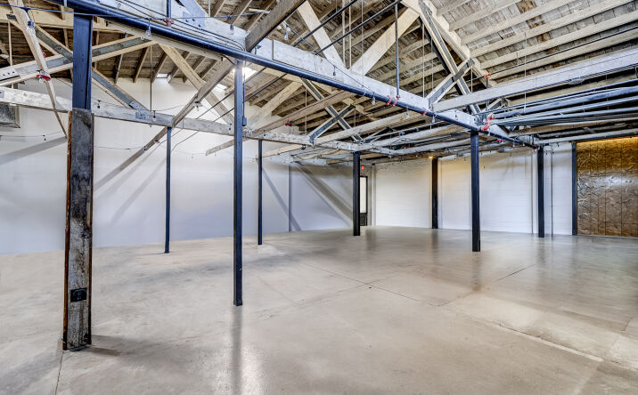 Pictures of Industrial property located at 222 1/2 S Montezuma St, Prescott, AZ 86303 for lease - image #1