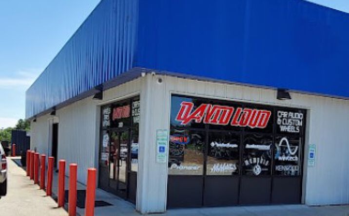 Pictures of Retail, Industrial property located at 3321 S Wilmington St, Raleigh, NC 27603 for lease - image #1