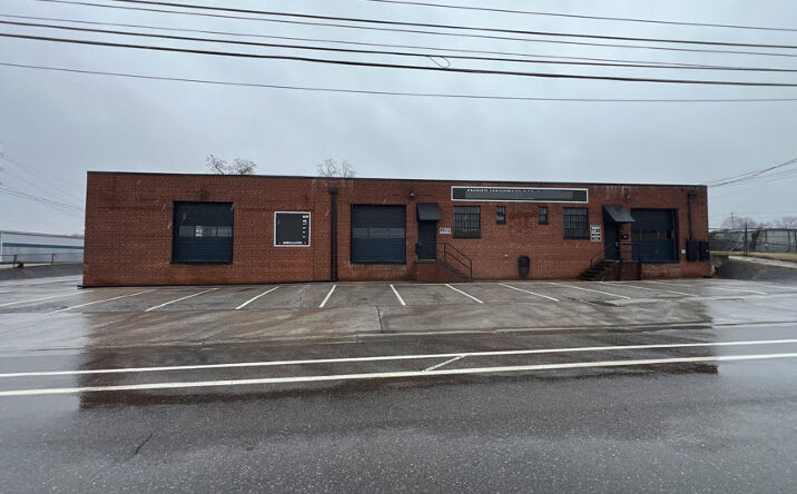 Pictures of Industrial property located at 1401 McCalla Ave, Knoxville, TN 37915 for lease - image #1
