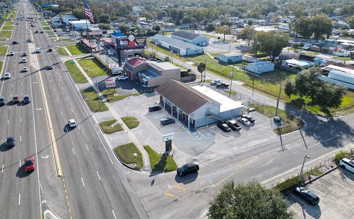 Pictures of Office property located at 7550 N Dale Mabry Hwy, Tampa, FL 33614 for lease - image #1