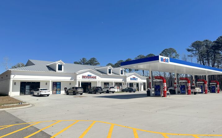 Pictures of Retail, Restaurant property located at 1355 Harris Trail Rd, Richmond Hill, GA 31324 for lease - image #1