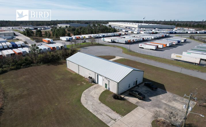 Pictures of Industrial property located at 6553 Lakes Industrial Pkwy, Lake Park, GA 31636 for lease - image #1