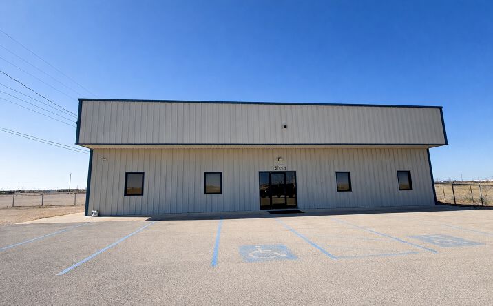 Pictures of Industrial property located at 527 NW County Rd, Hobbs, NM 88240 for lease - image #1