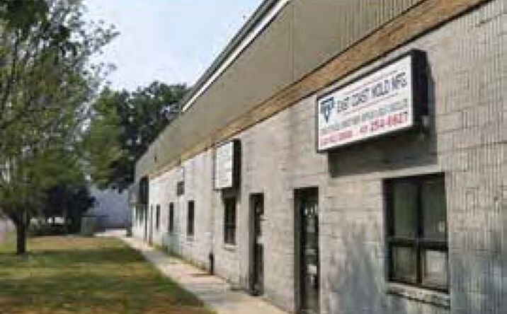 Pictures of Industrial property located at 697 Acorn St, Deer Park, NY 11729 for lease - image #1