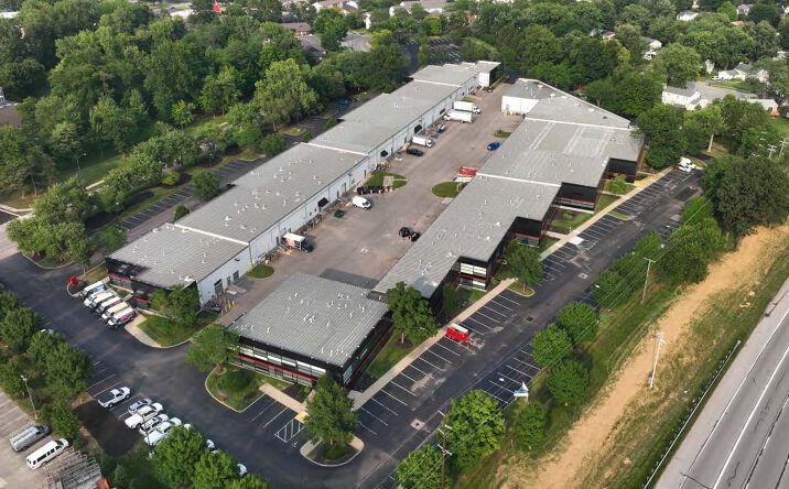 Pictures of Office, Industrial property located at 921-929 Eastwind Dr, Westerville, OH 43081 for lease - image #1