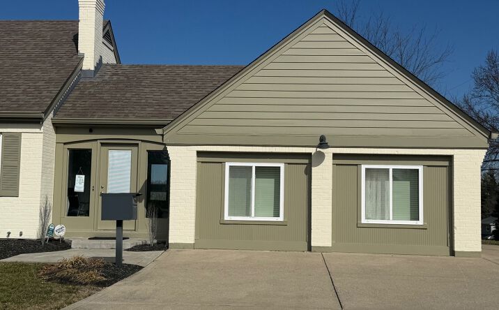 Pictures of Office property located at 7250 Beechmont Ave Suite B, Cincinnati, OH 45230 for lease - image #1