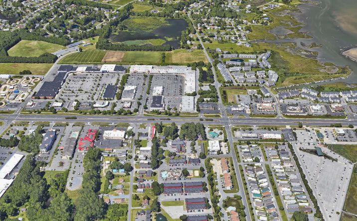 Pictures of Retail property located at 12641 Ocean Gateway, Ocean City, MD 21842 for lease - image #1