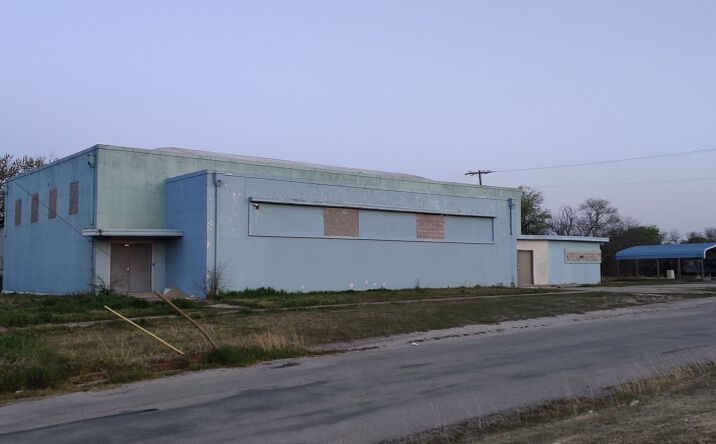 Pictures of Industrial property located at 110 S Driftwood Ave, Marietta, OK 73448 for lease - image #1