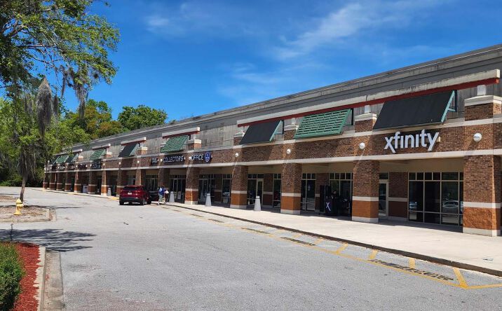 Pictures of Retail, Restaurant property located at 6331 Roosevelt Blvd, Jacksonville, FL 32244 for lease - image #1