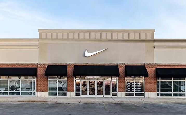 Pictures of Retail property located at 712 E 87th Street, Chicago, IL 60619 for lease - image #1
