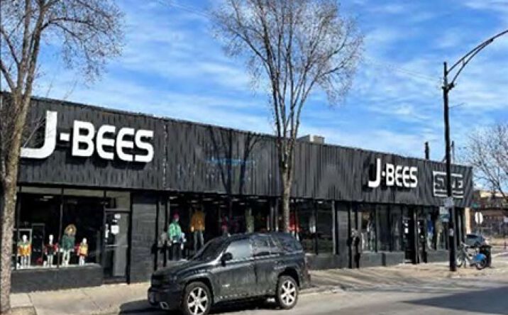 Pictures of Retail property located at 236 E 47th Street, Chicago, IL 60653 for lease - image #1