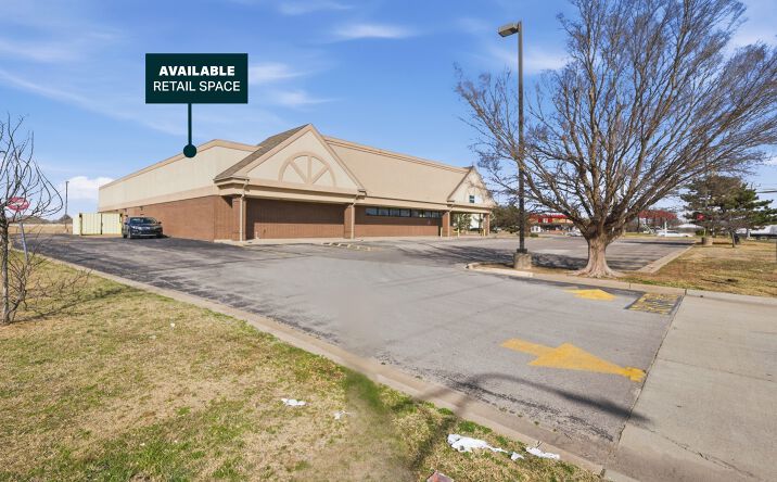 Pictures of Retail property located at 1201 NW 12th St, Oklahoma City, OK 73160 for lease - image #1