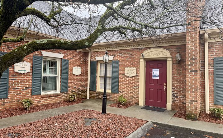 Pictures of Office property located at 206 Princeton Rd, Johnson City, TN 37601 for lease - image #1