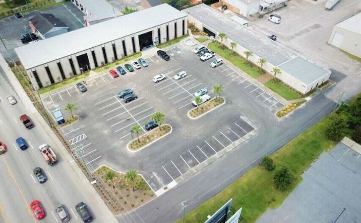 Pictures of Office property located at 3294 Ashley Phosphate Road # 1d, North Charleston, SC 29418 for lease - image #1
