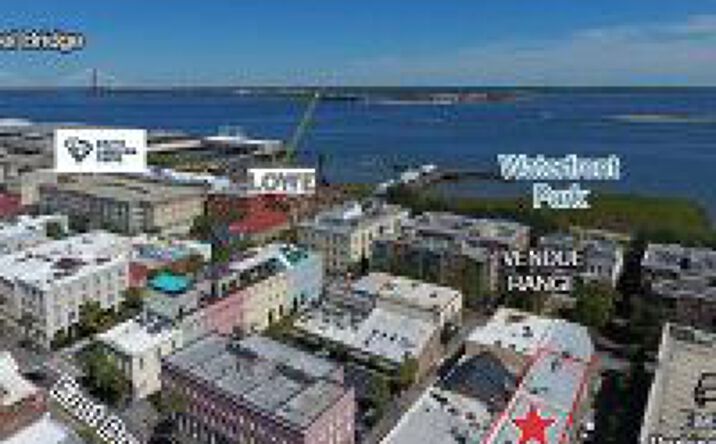 Pictures of Office property located at 4 / 8 N Atlantic Wharf #2nd Floor, Charleston, SC 29401 for lease - image #1