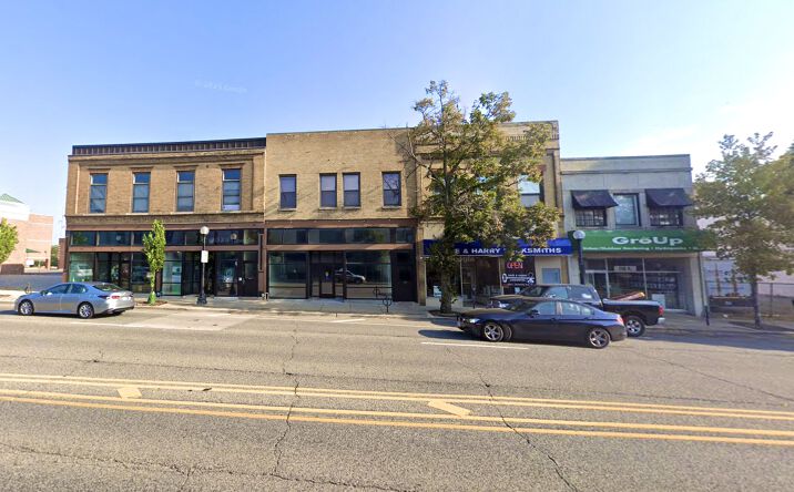 Pictures of Retail, Office property located at 112 E University Ave, Champaign, IL 61820 for lease - image #1
