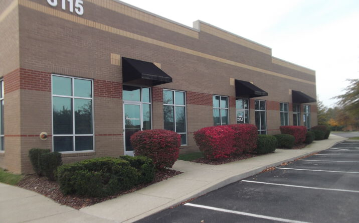 Pictures of Office property located at 8115 Isabella Ln, Brentwood, TN 37027 for lease - image #1