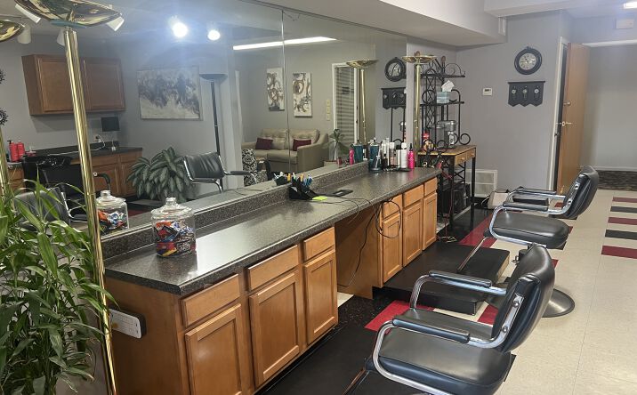 Pictures of Retail property located at 1201 Carson Way, Greenwood, IN 46143 for lease - image #1