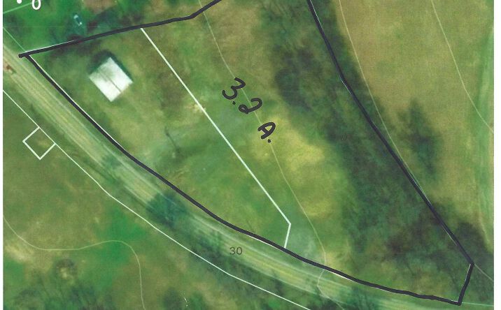 Pictures of Land property located at 2971 Lincoln Hwy, Chester, WV 26034 for lease - image #1